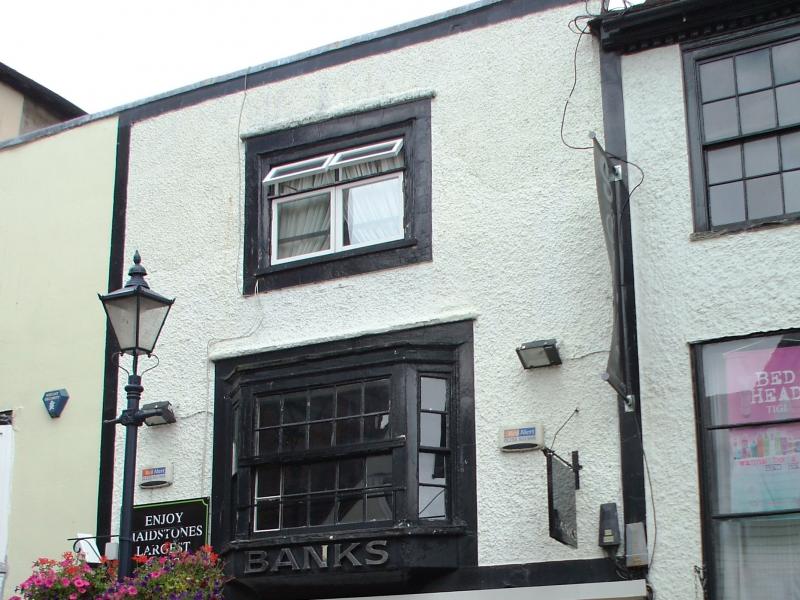 Banks Bar, Maidstone