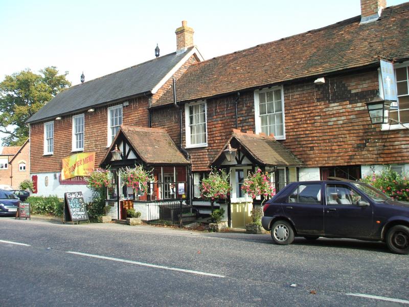 Eight Bells, Hawkhurst •