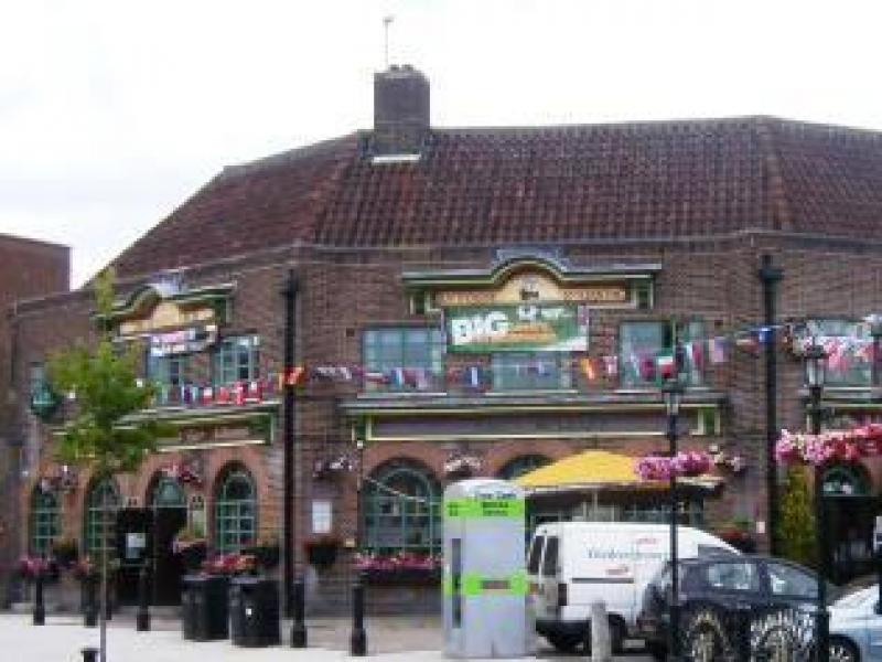 Cardamom Club, Belmont