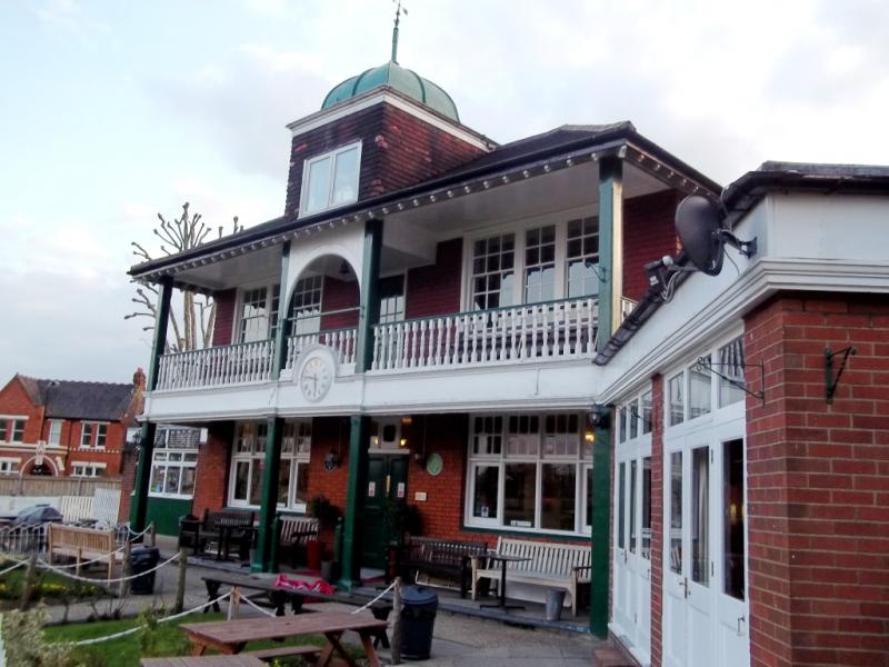 Ealing Cricket Club, Ealing •