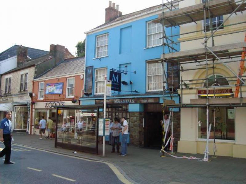 Bar Lush, Barnstaple