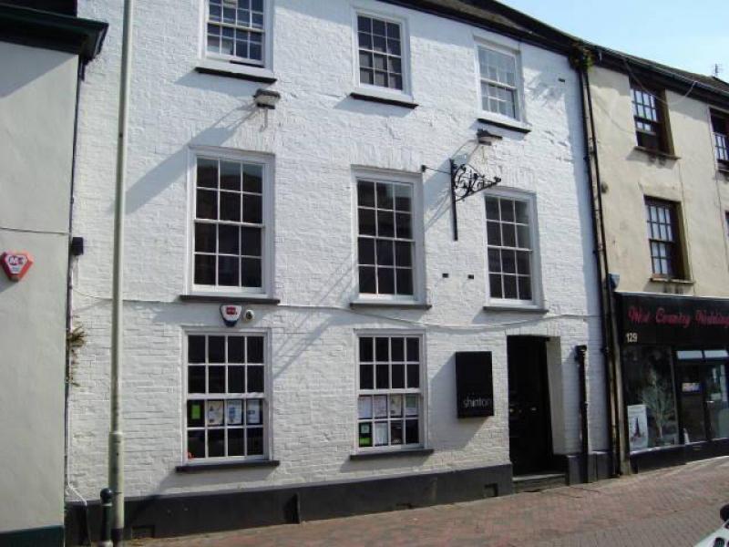 Bull & Bear, Barnstaple