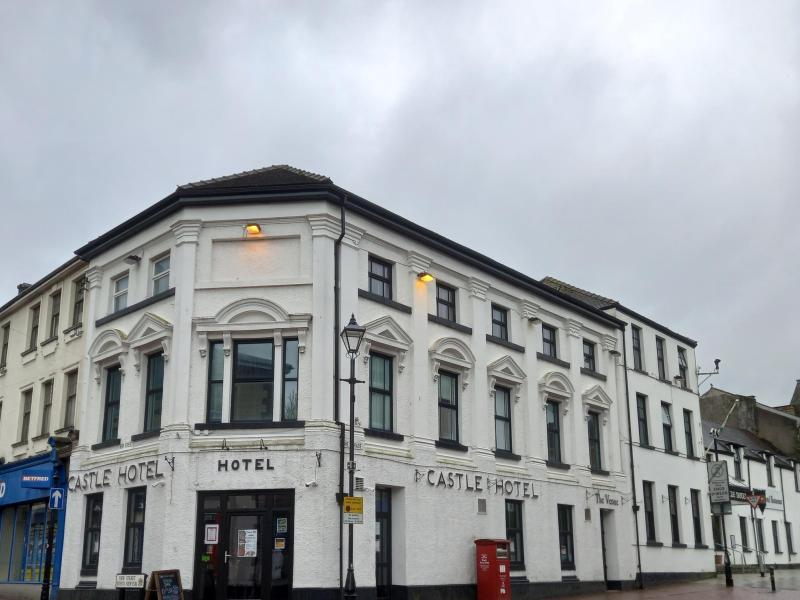 Castle Hotel, Neath