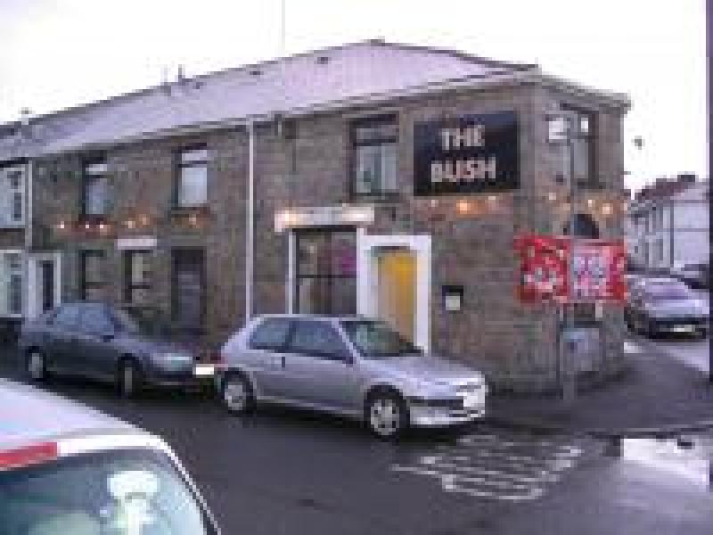 Bush Inn, Brynmawr