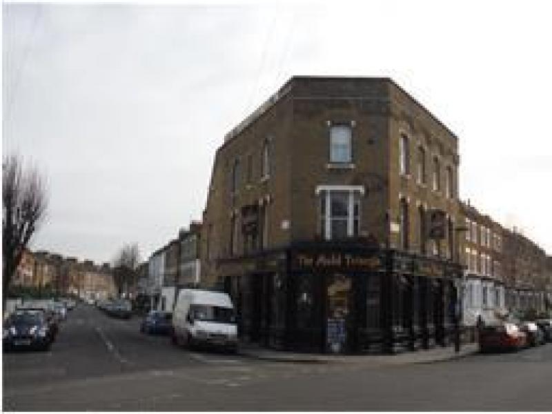 Plimsoll, Finsbury Park •