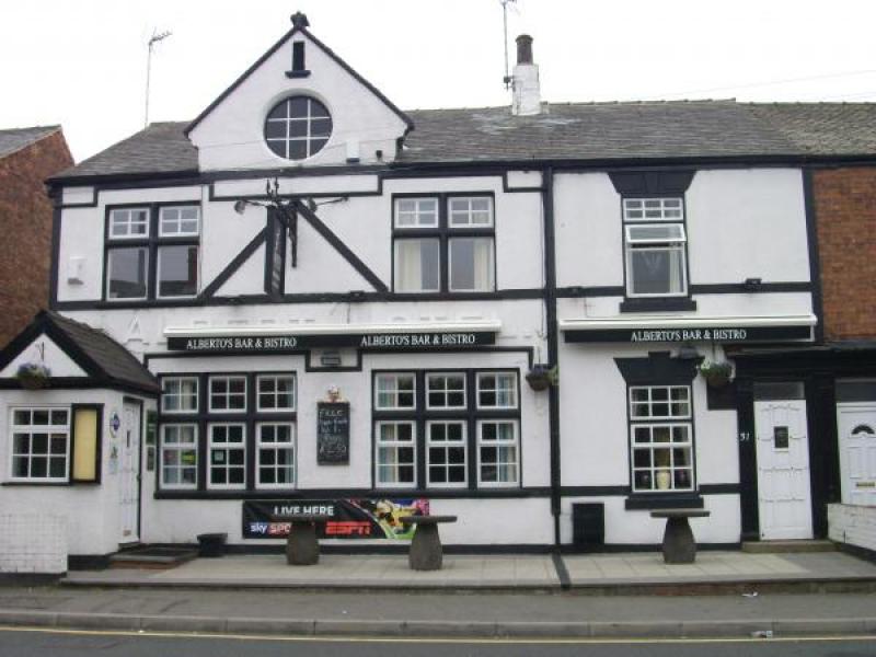 Albertos Bar, Retford