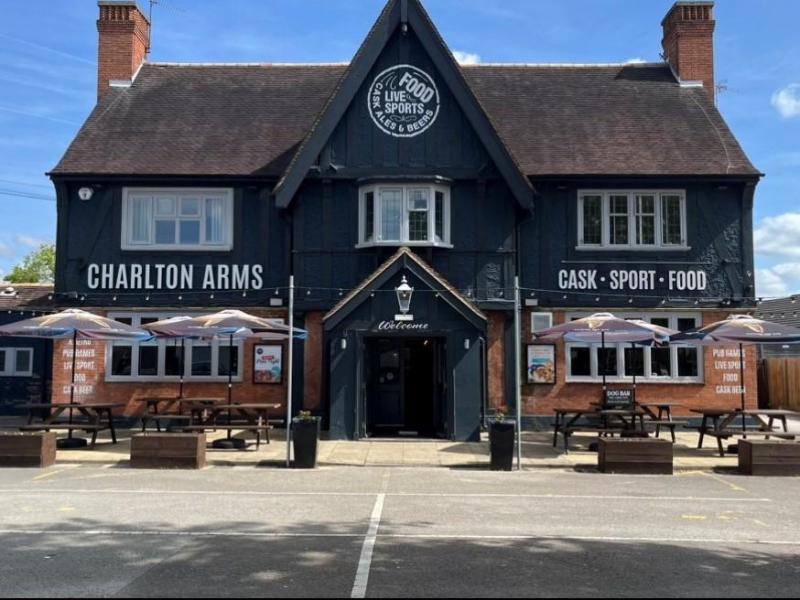 Charlton Arms, Chilwell