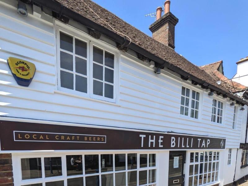 Billi Tap, Billingshurst