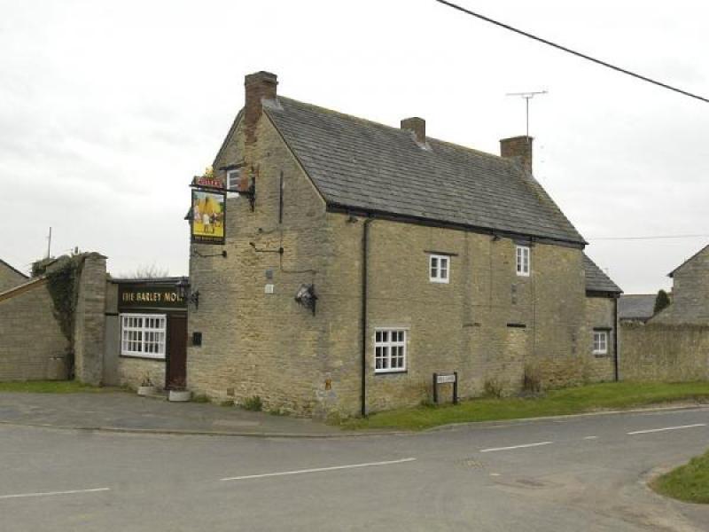 Barley Mow, Upper Heyford