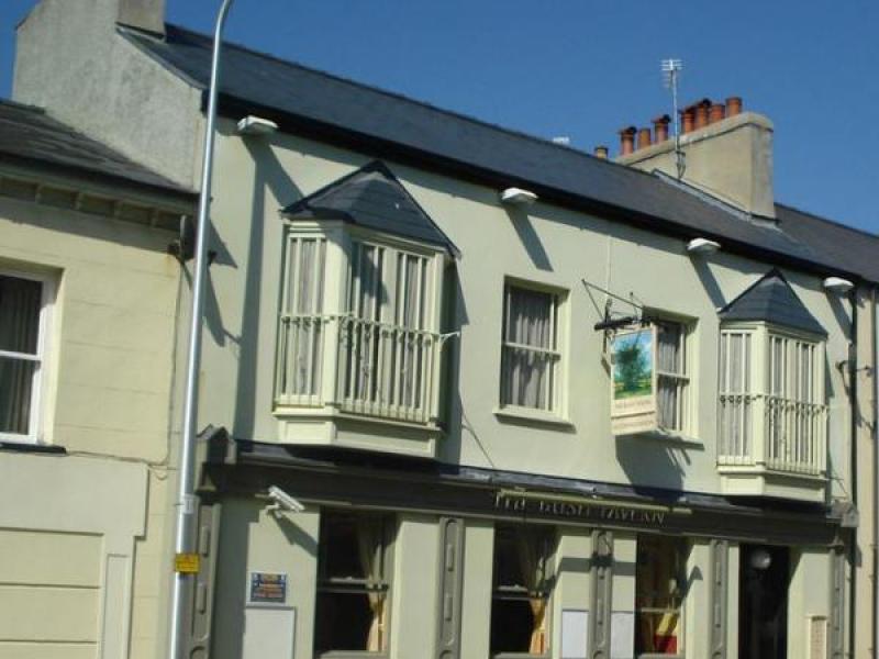 Bush Tavern, Pembroke Dock