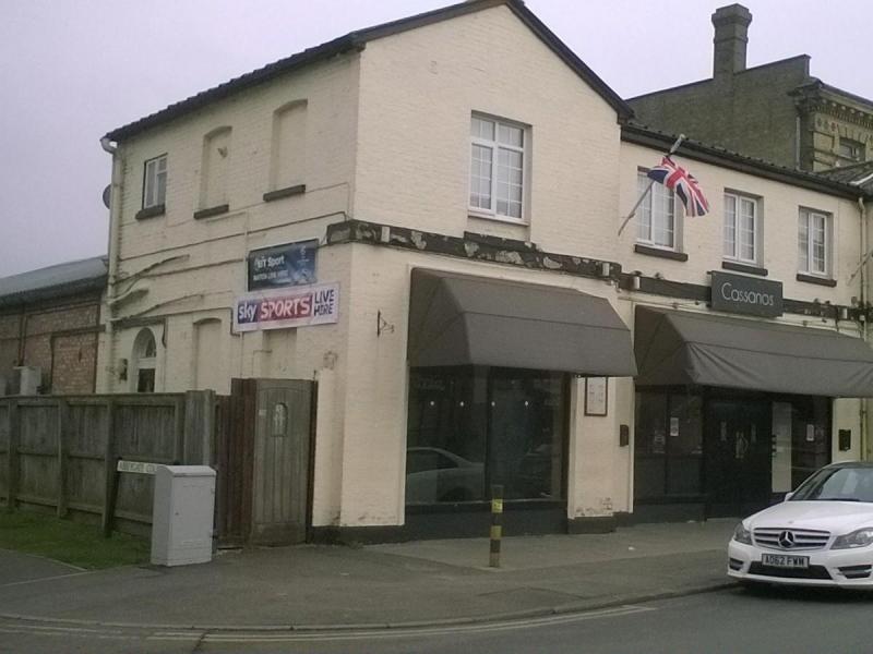 Cassanos Bar & Nightclub, March