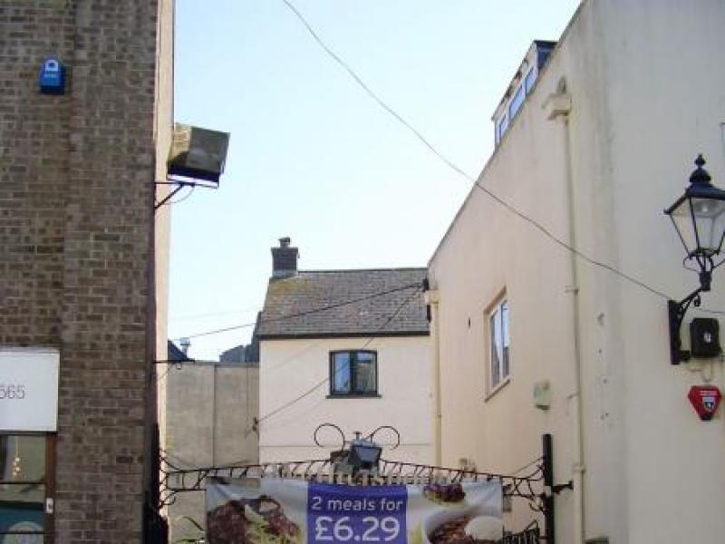 Gog & Magog, Plymouth •