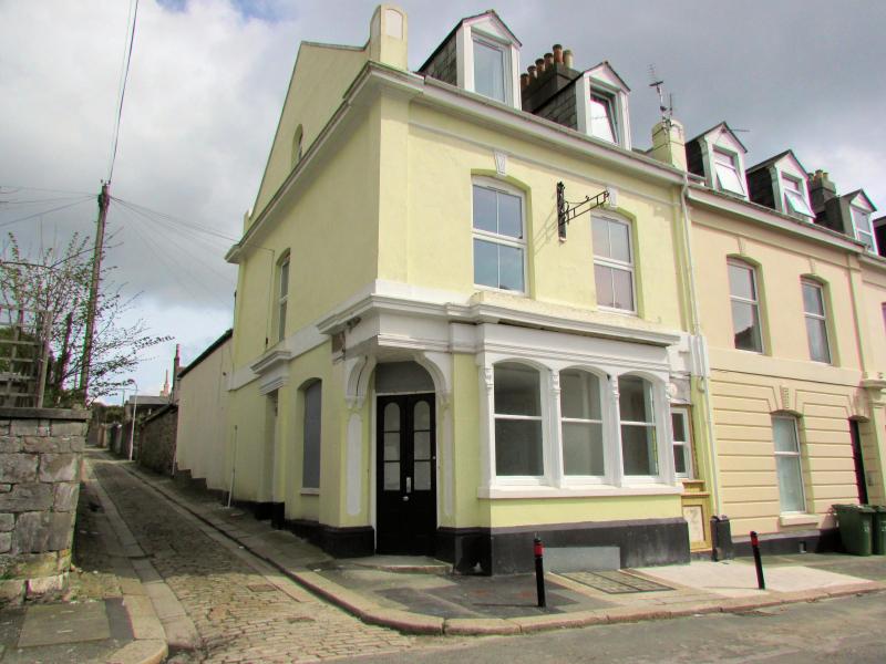 Haddington, Plymouth •