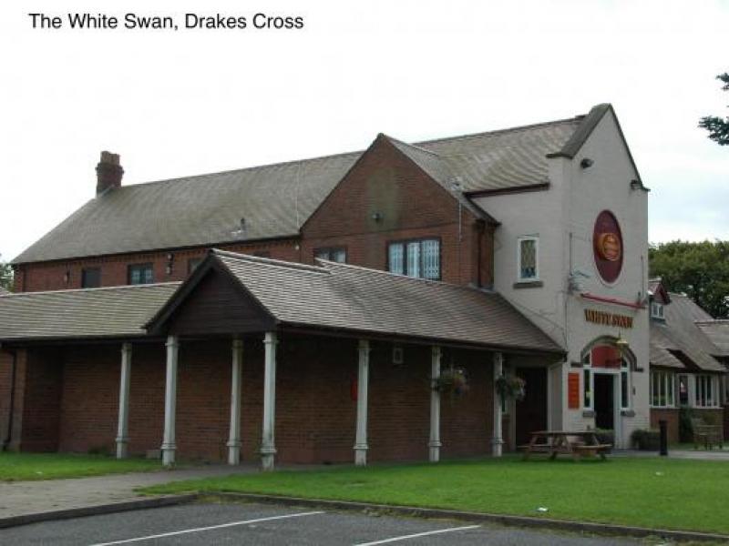 White Swan, Wythall •