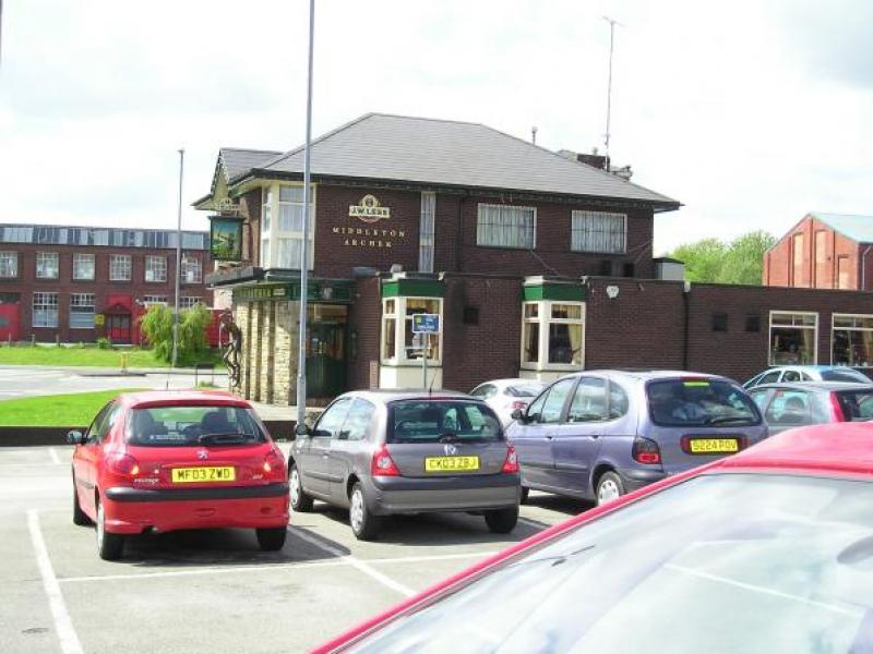 Middleton Archer, Middleton •