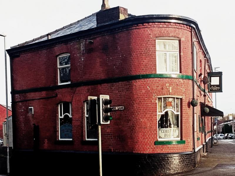 Cemetery Hotel, Rochdale