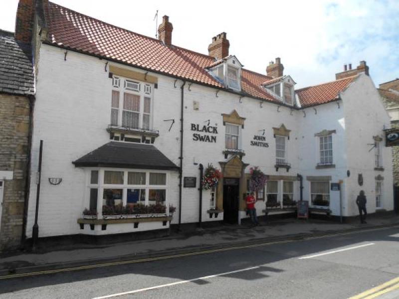 Black Swan, Pickering