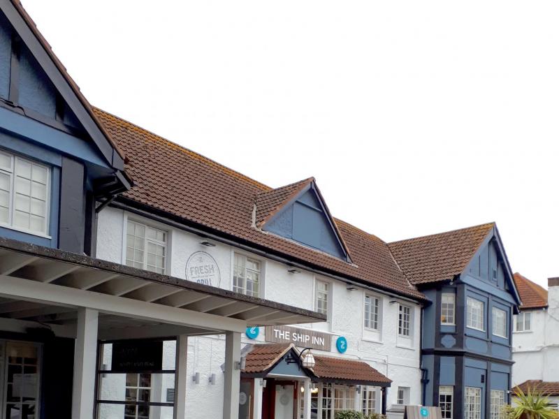 Book a table at The Ship in Paignton