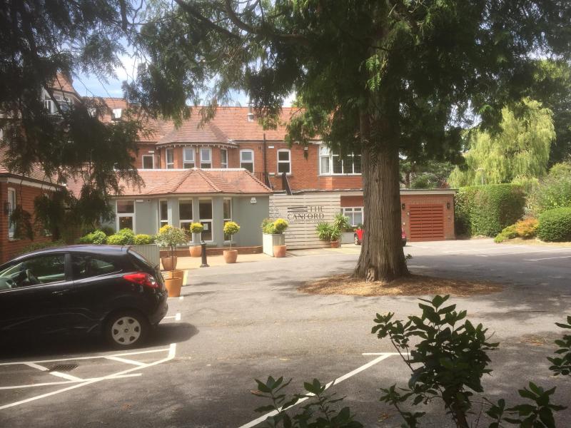 Canford, Canford Cliffs