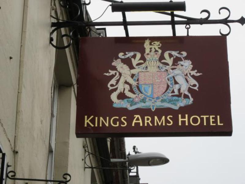 Kings Arms Alehouse, Blandford Forum •