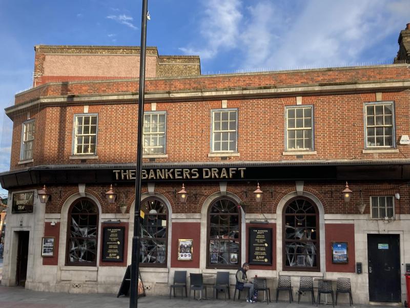 Bankers Draft, Eltham