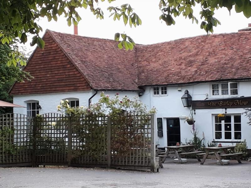 Barley Mow, West Horsley