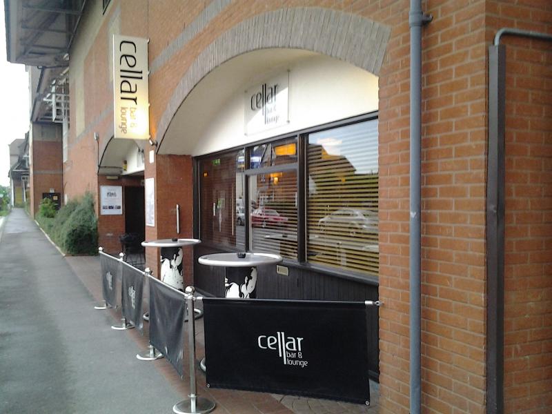 Cellar Bar & Lounge, Fleet •