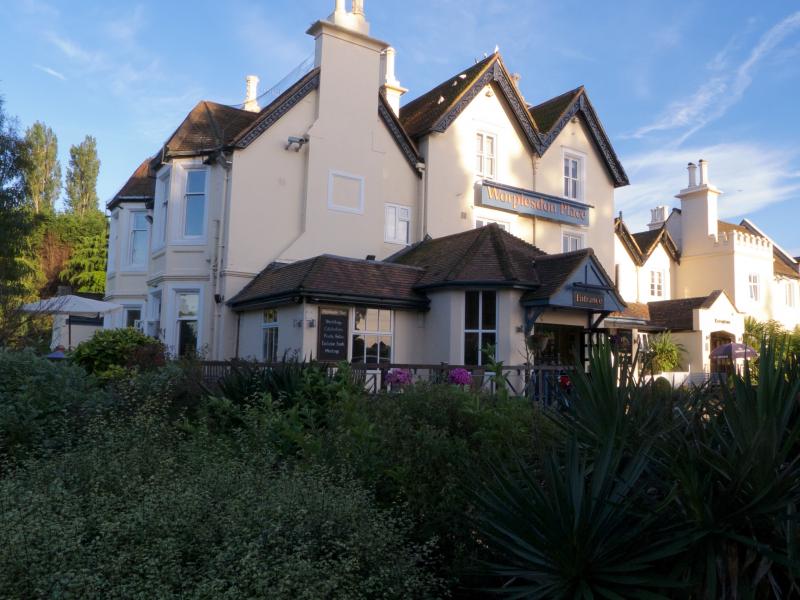 Worplesdon Place Hotel, Worplesdon •
