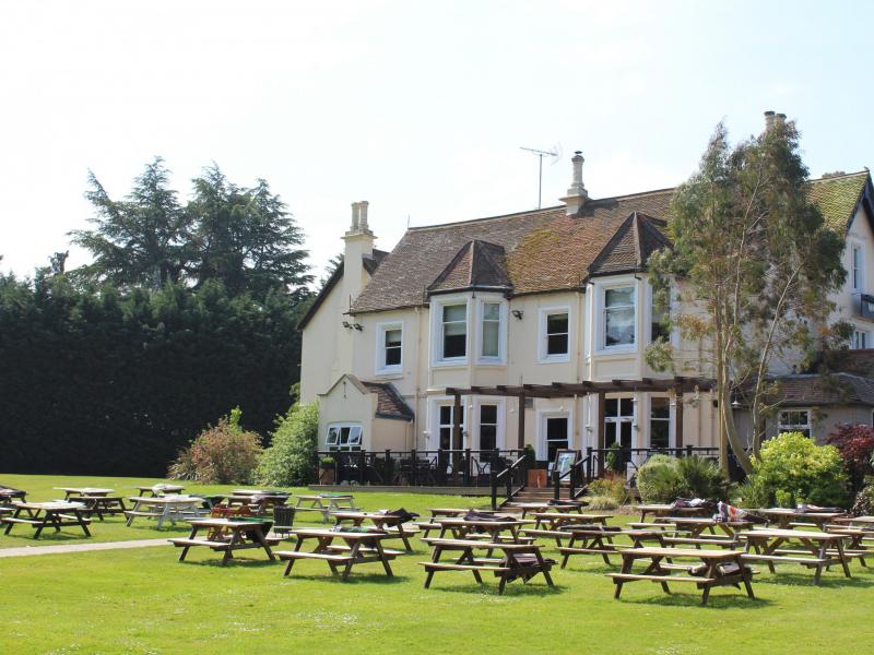 Worplesdon Place Hotel, Worplesdon •