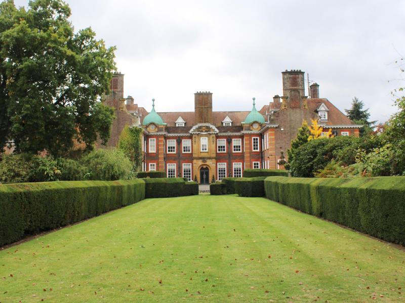 Barnett Hill Hotel, Wonersh