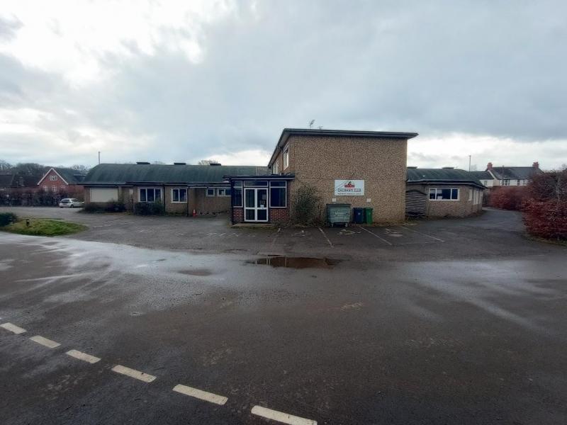 Chobham Club, Chobham