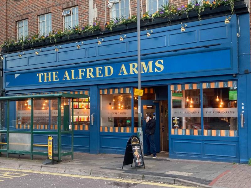Alfred Arms, Borehamwood