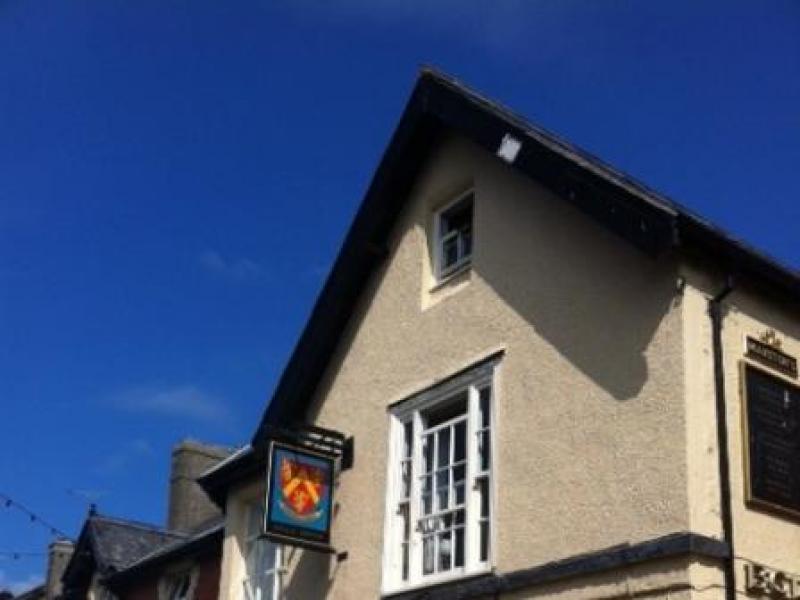 Bold Arms, Beaumaris