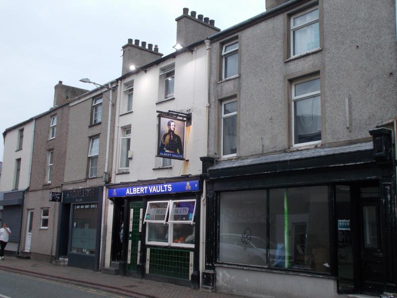 Albert Vaults, Holyhead
