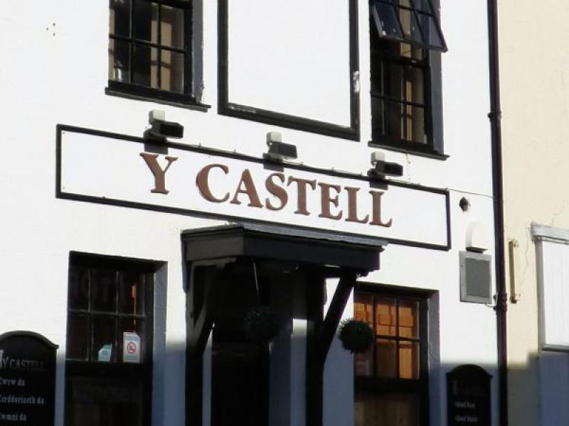 Castell Y, Pwllheli