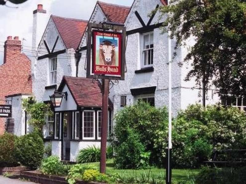 Bull's Head, Barston