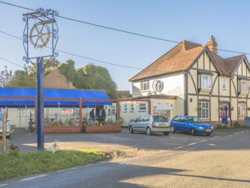 Catherine Wheel, Drayton St Leonard •