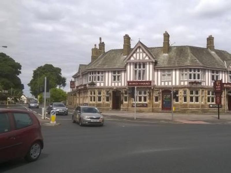 Birdi'th'hand, St Helens