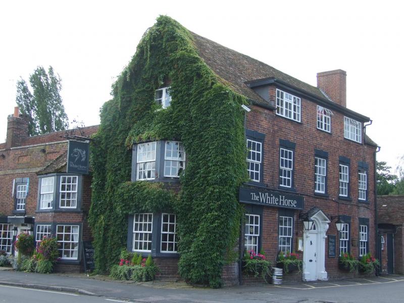 White Horse, Eaton Socon •