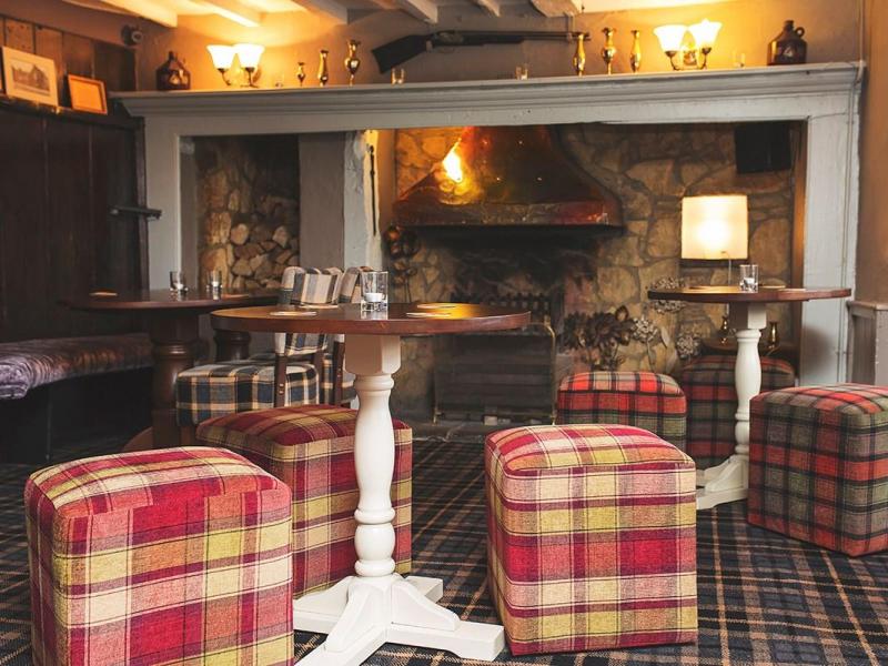 White Horse, Eaton Socon •