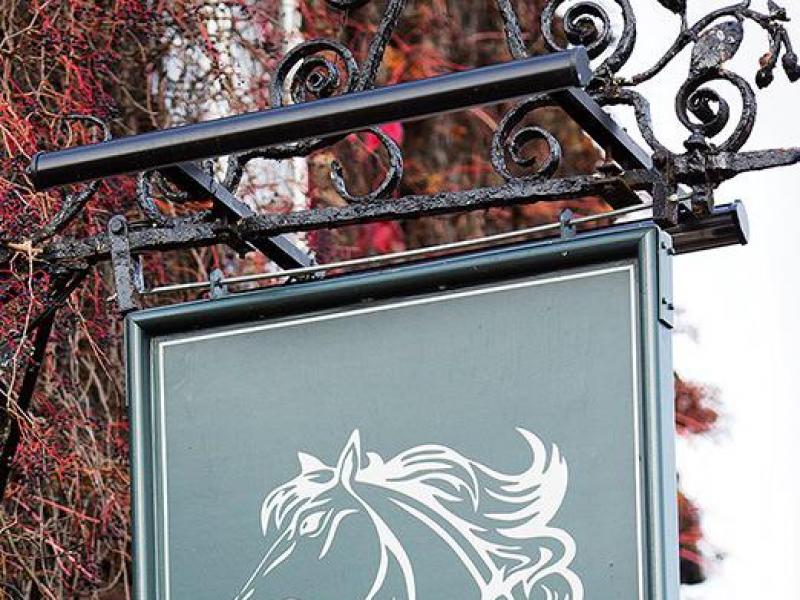 White Horse, Eaton Socon •