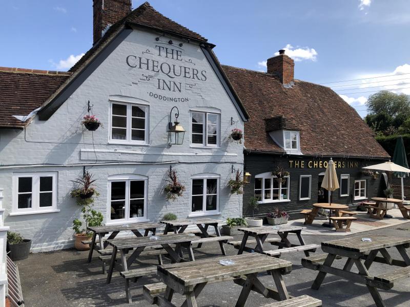 Chequers Inn, Doddington