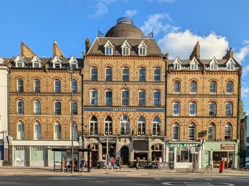 Alexandra, Clapham