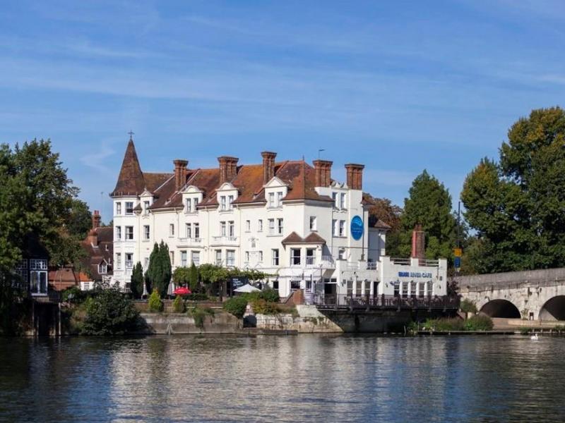 Blue River Cafe, Maidenhead
