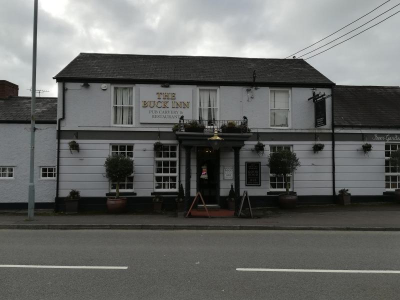 Buck Inn, Pontlliw