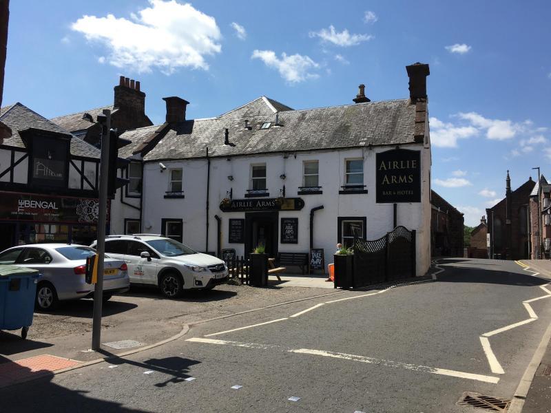 Airlie Arms, Kirriemuir