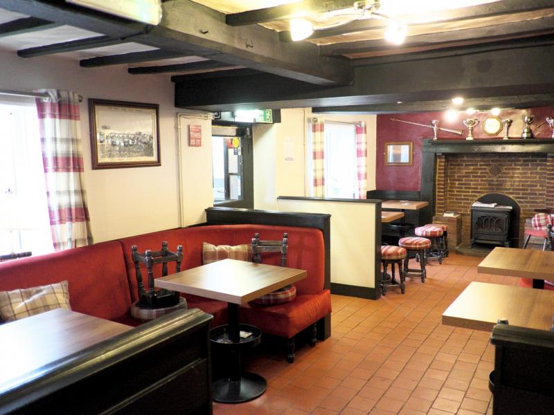 Three Horseshoes, Wheathill •