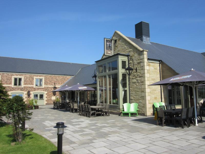 Hog's Head Inn, Alnwick •