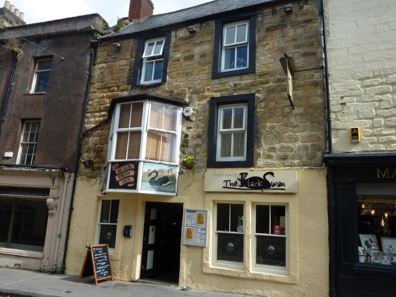 Black Swan Pub & Kitchen, Alnwick