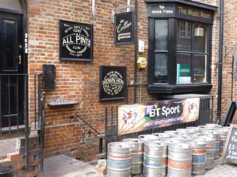 Cellar Bar (Bentleys) Post Office Vaults, Wantage •